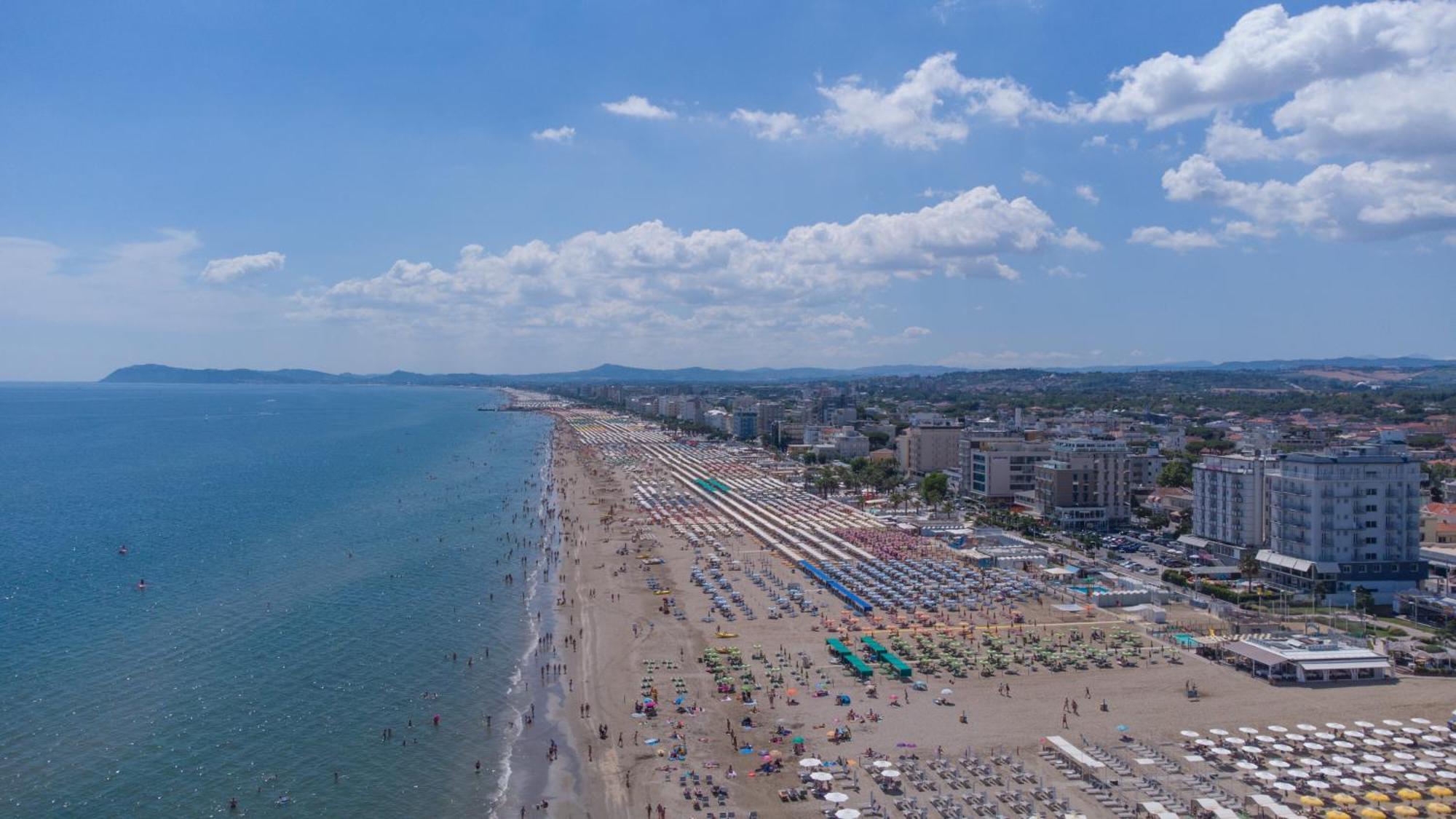 Hotel San Marino Riccione Eksteriør billede